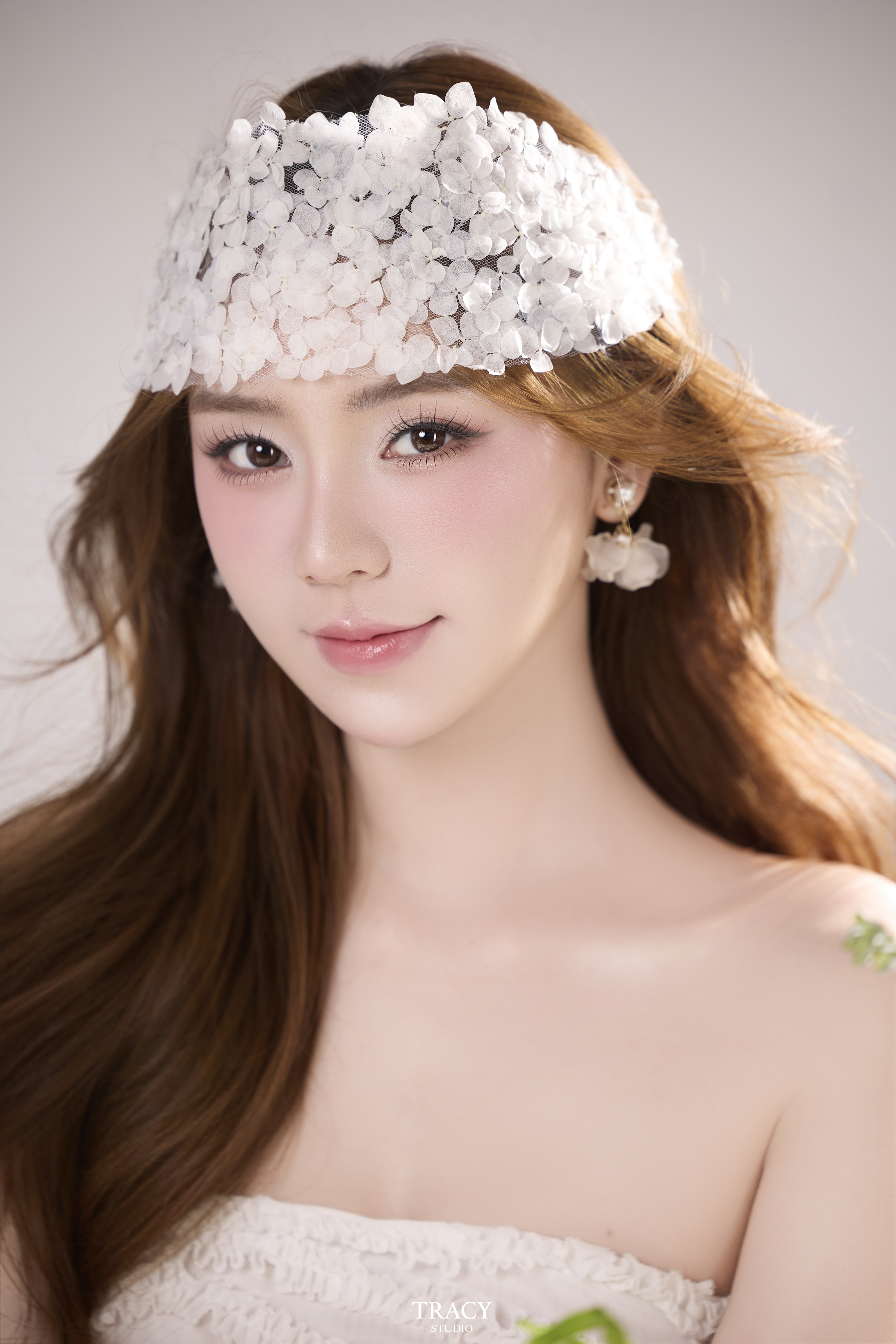 frontend/img/gallery/anh-beauty/tracy0266 copy.jpg